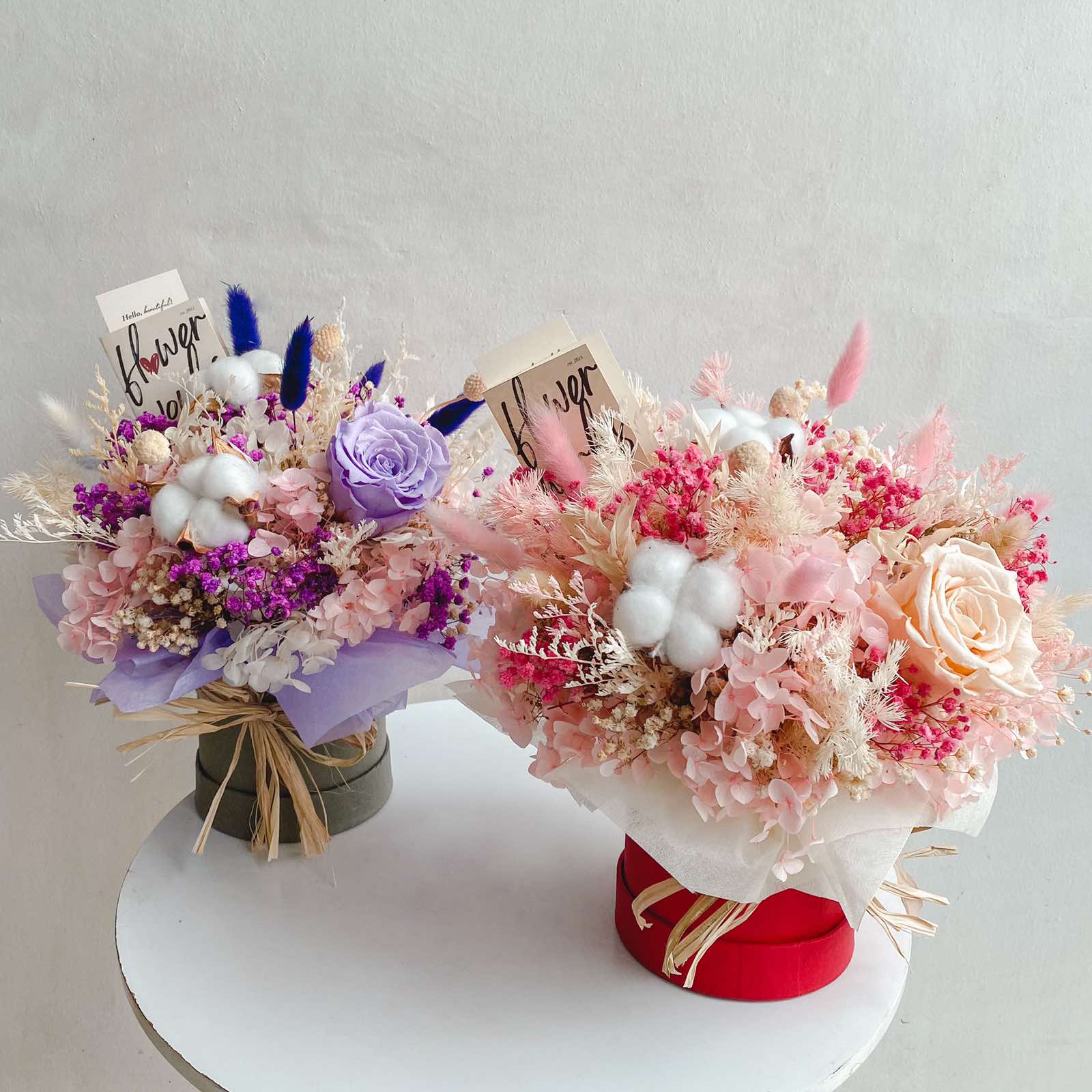 Dried and Preserved Flowers in Mini Box - Image 2